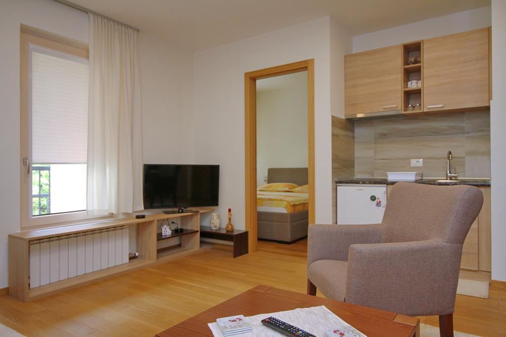 Lux Apartment Lazarevic Zlatibor Extérieur photo
